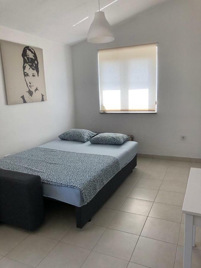 Rougemarin Apartments Senj  Ngoại thất bức ảnh
